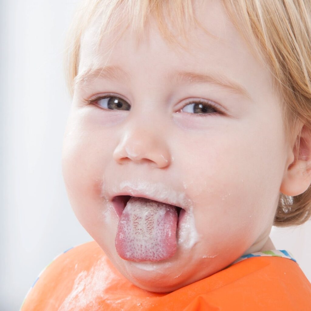 El yogur es una forma deliciosa de añadir probióticos a la dieta de los niños