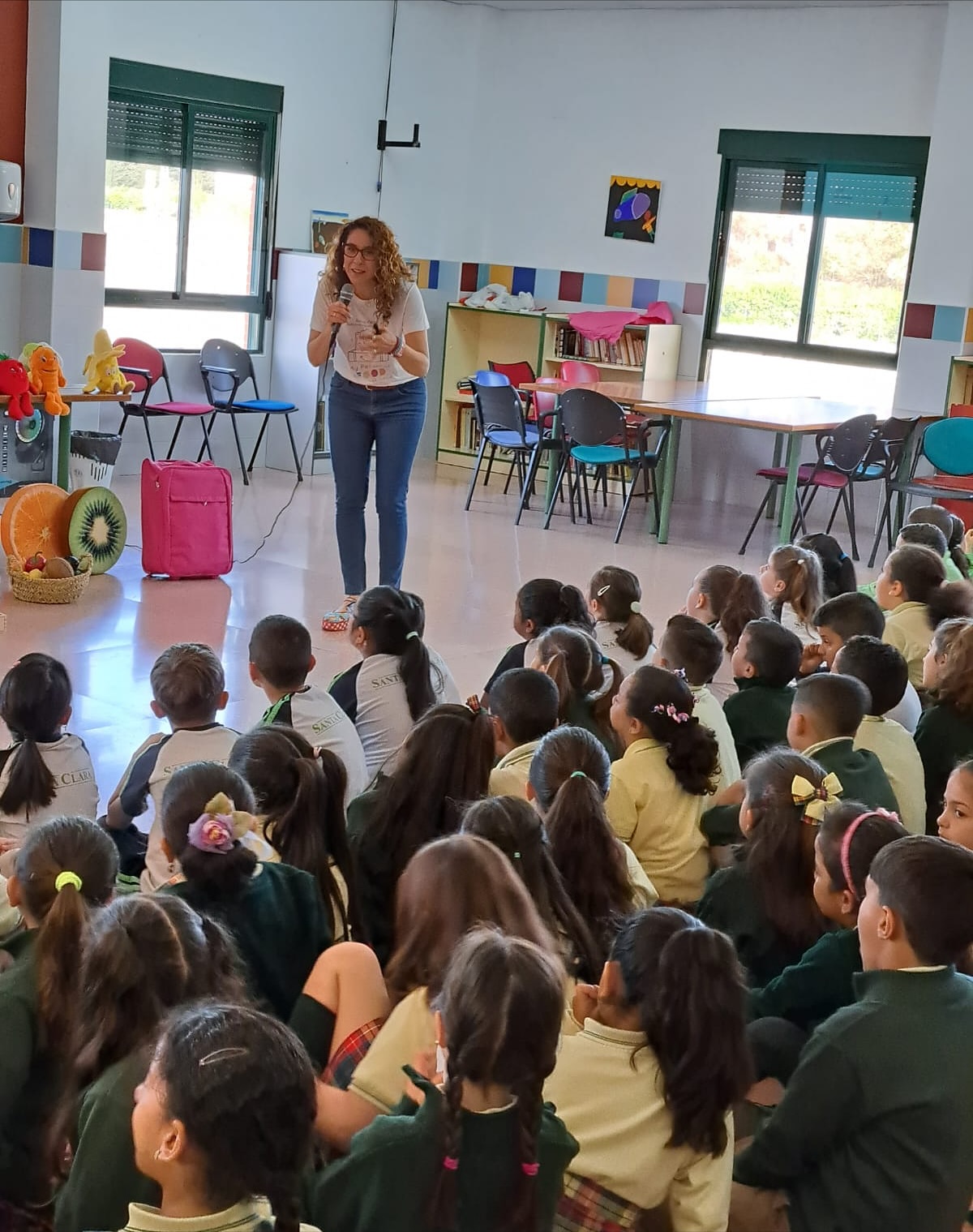 Taller-espectáculo con el cuento Mi armario se ha vuelto loco